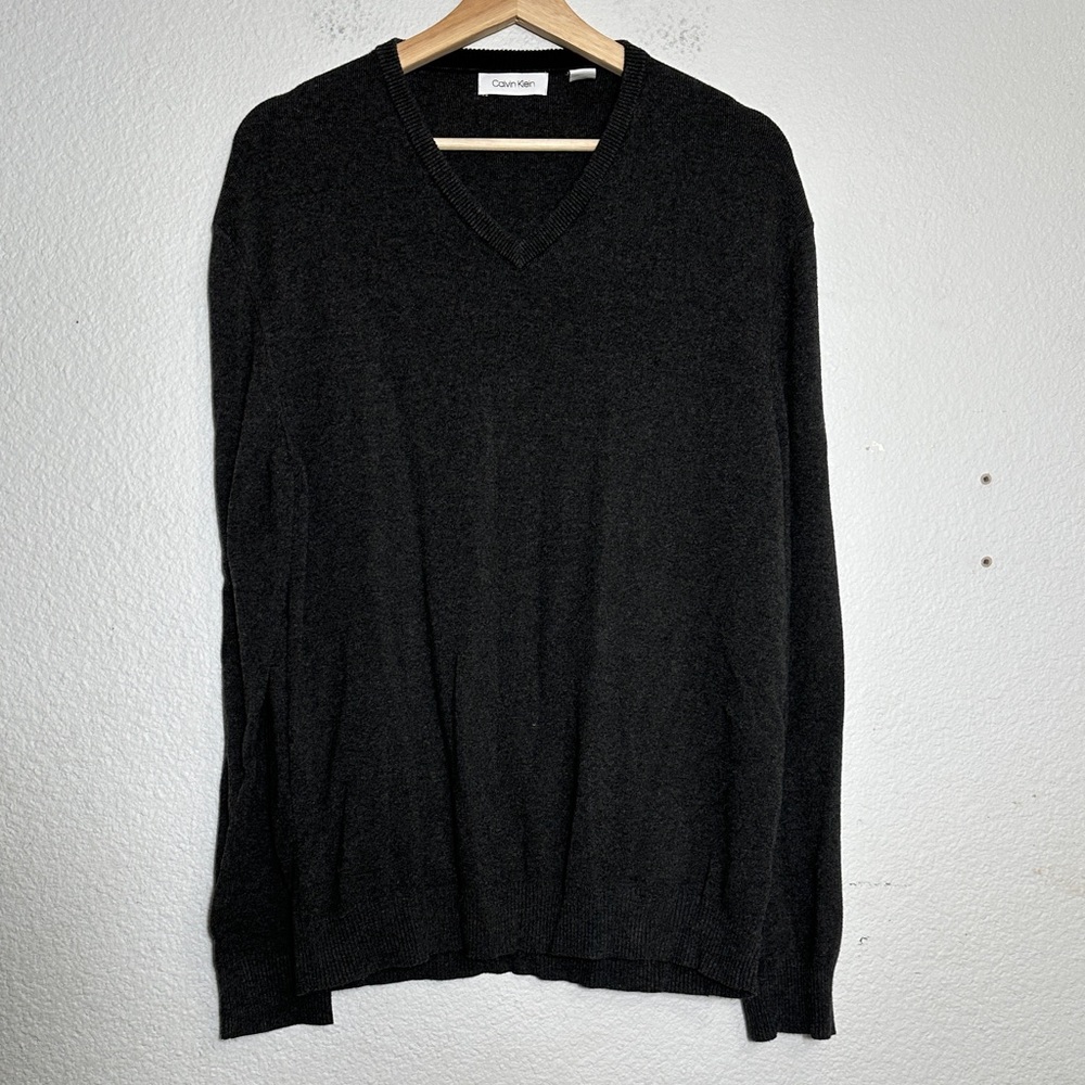 Calvin‎ Klein Men's Large Gray V-Neck Long Sleeve Pullover Sweater Business Work